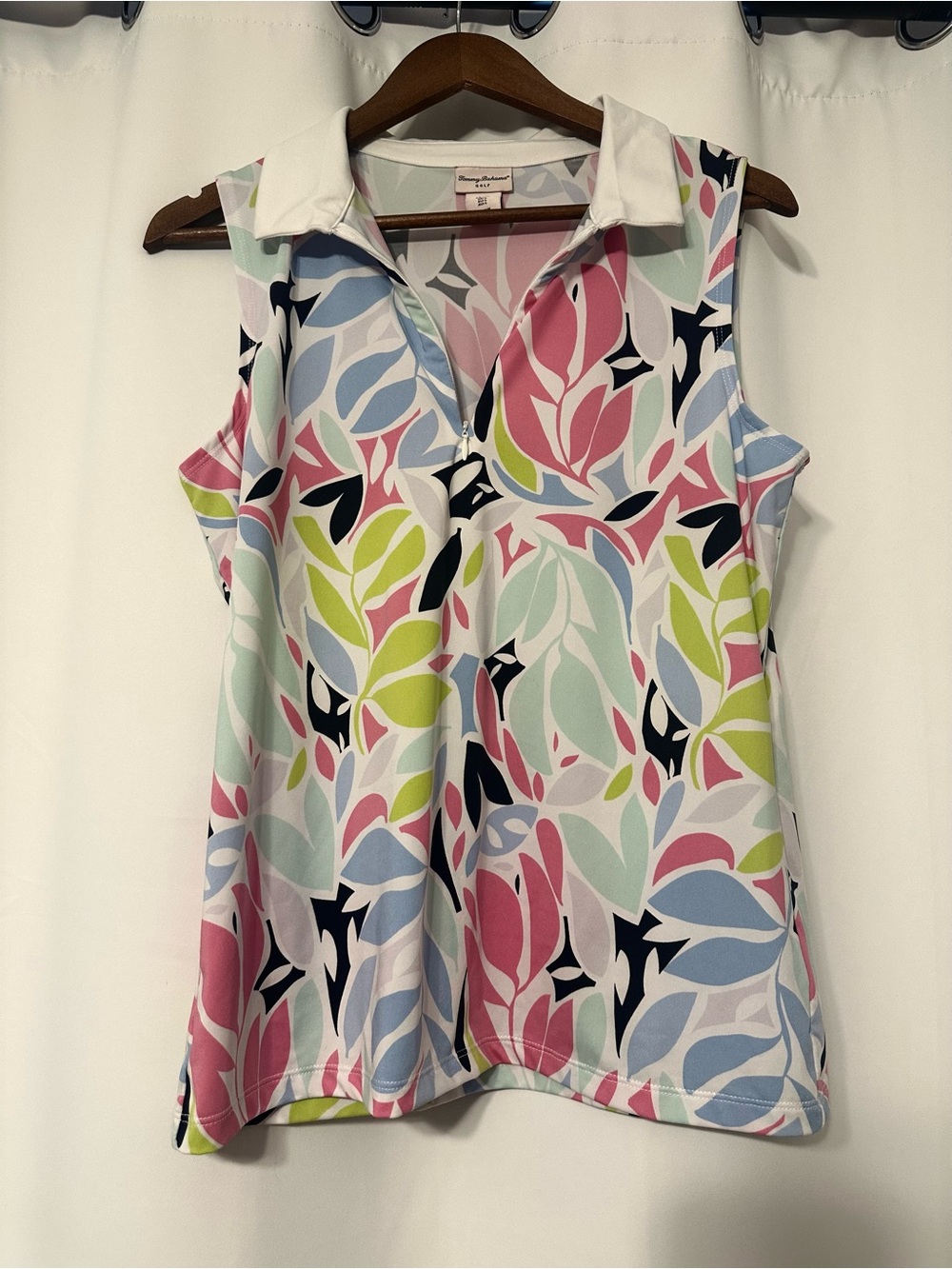 Tommy Bahama Collared Sleeveless Tank in Multi Floral Pastels